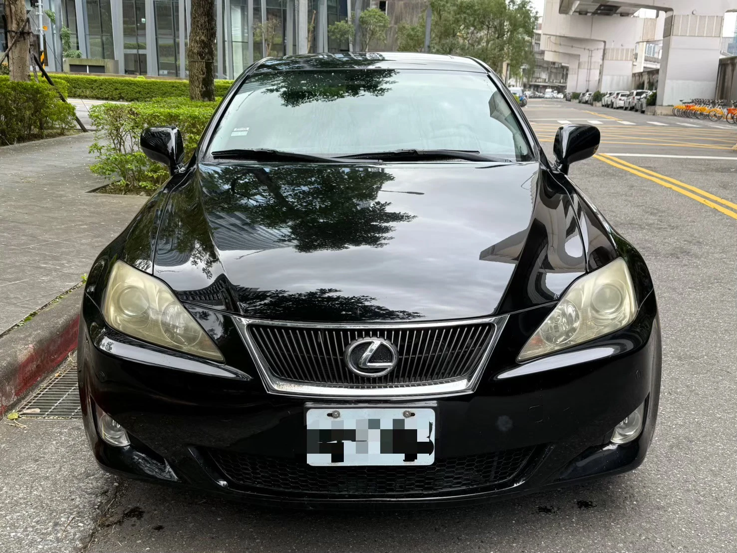 Lexus IS250 