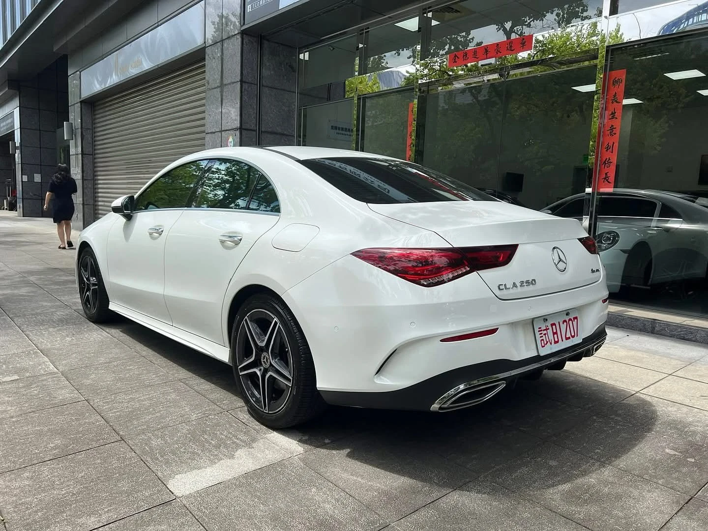 Mercedes-Benz CLA250