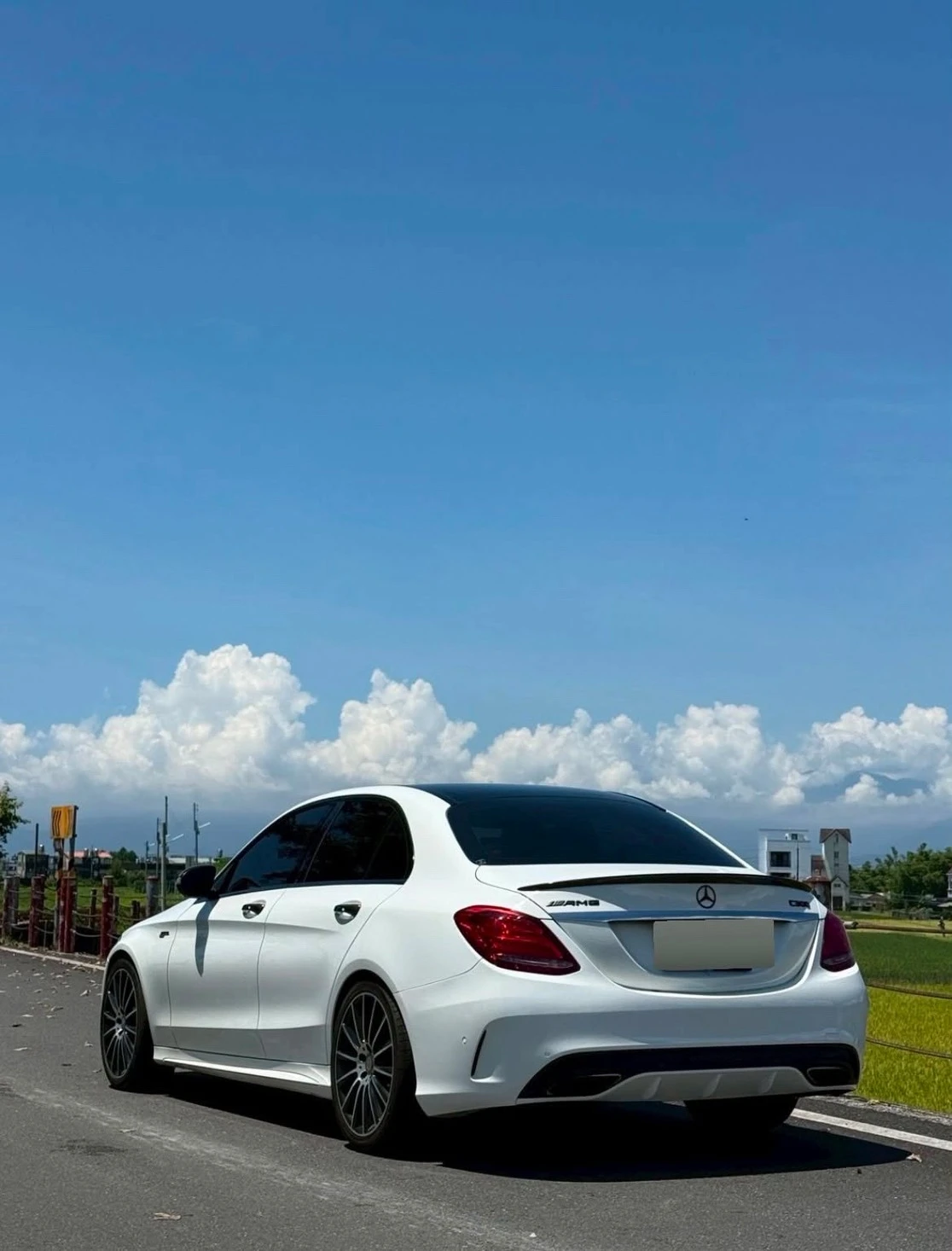Mercedes-Benz C300