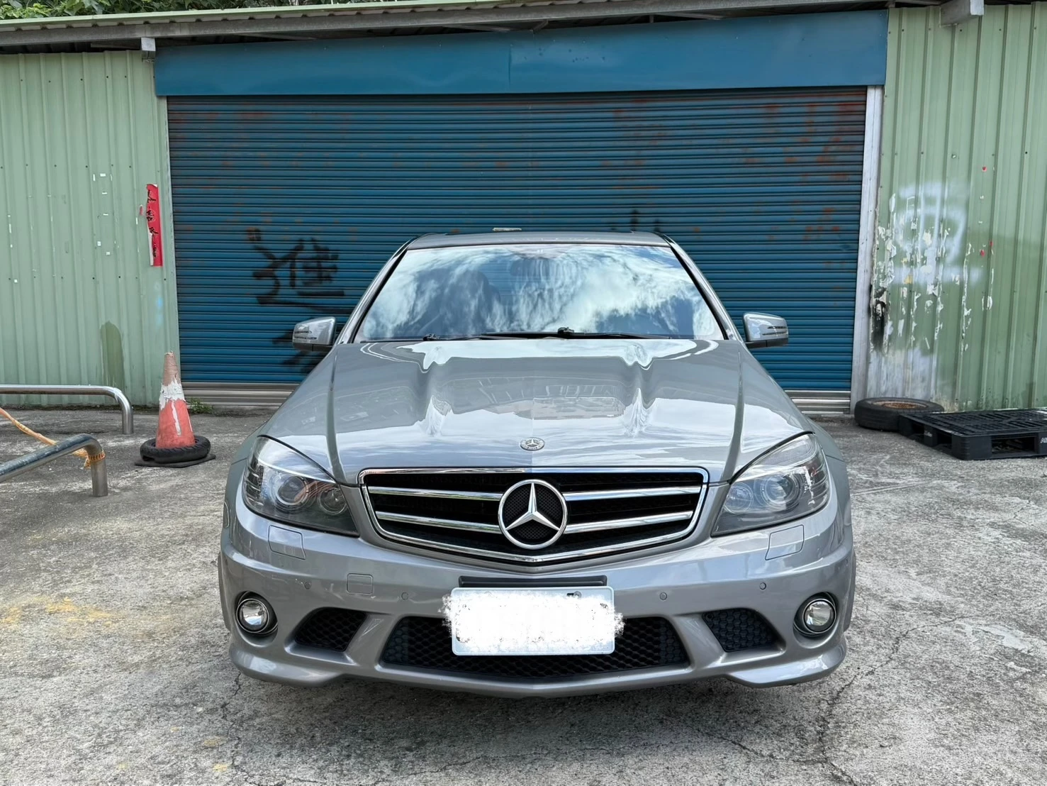 Mercedes Benz C63