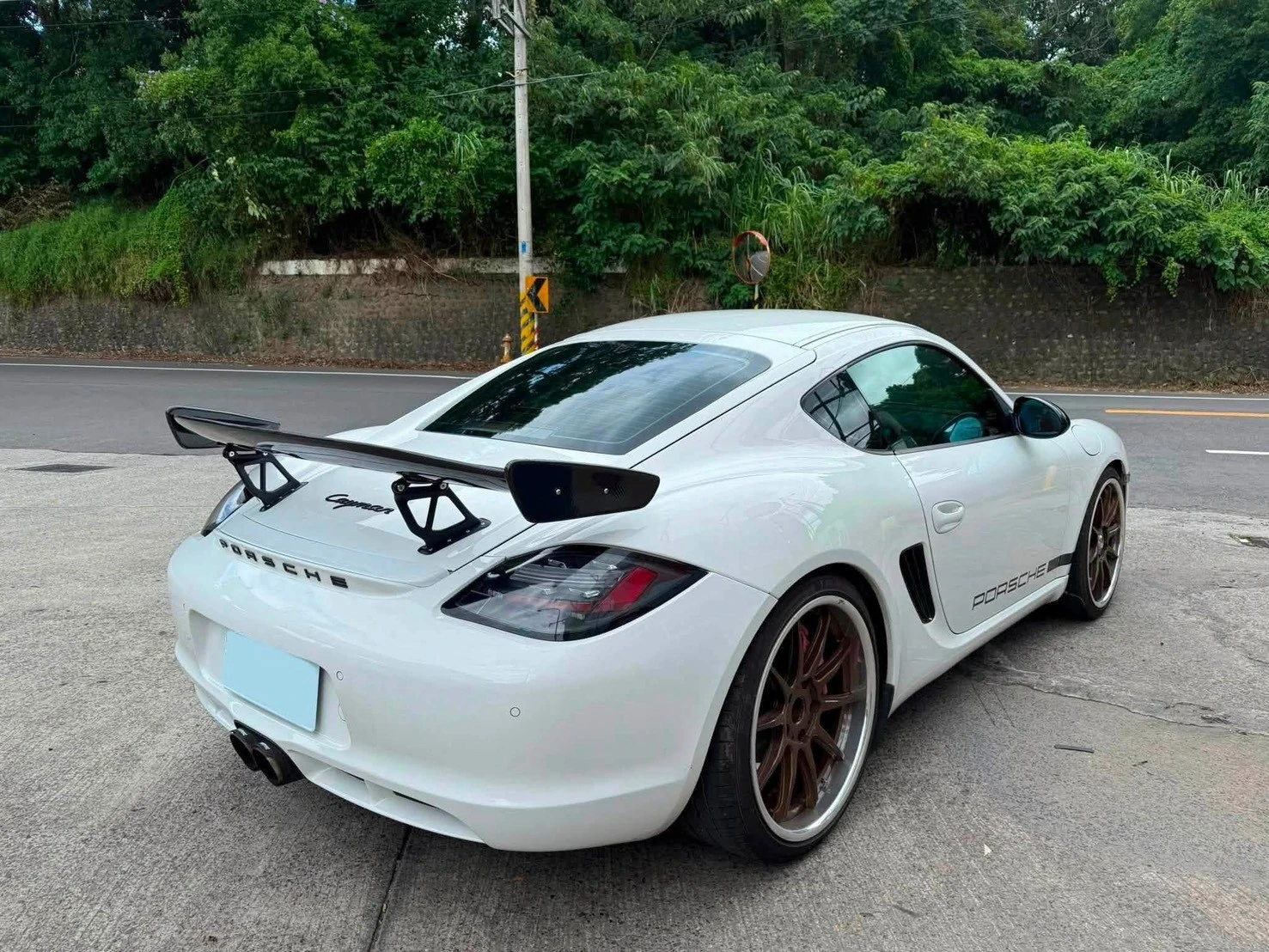 Porsche Cayman