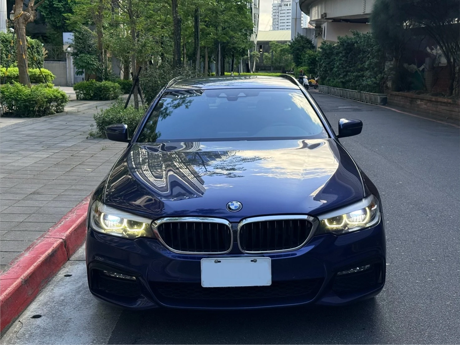 BMW 520i M