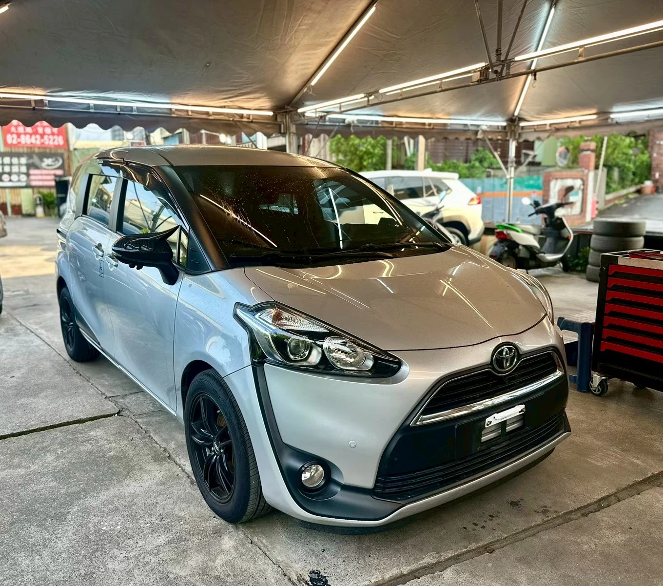 Toyota  Sienta 7人座