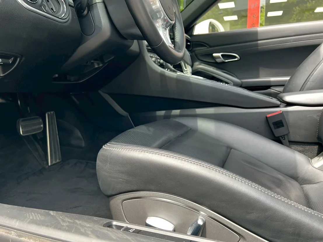 911 Carrera 4 Cabriolet