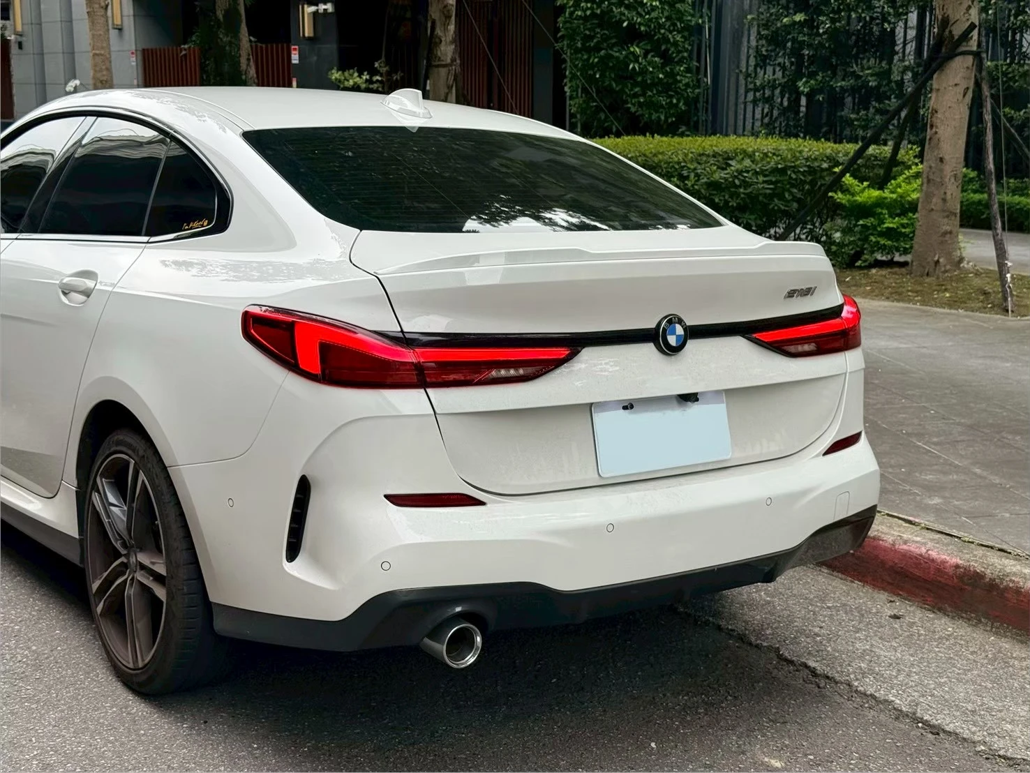 BMW 218i 