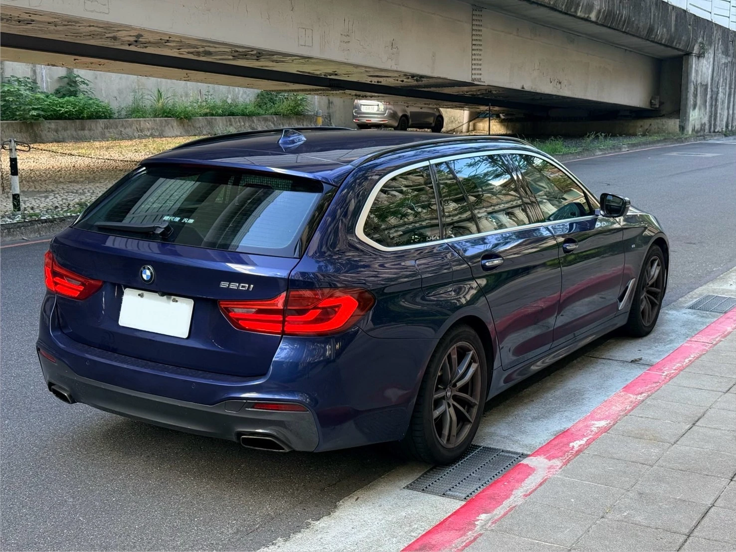 BMW 520i M