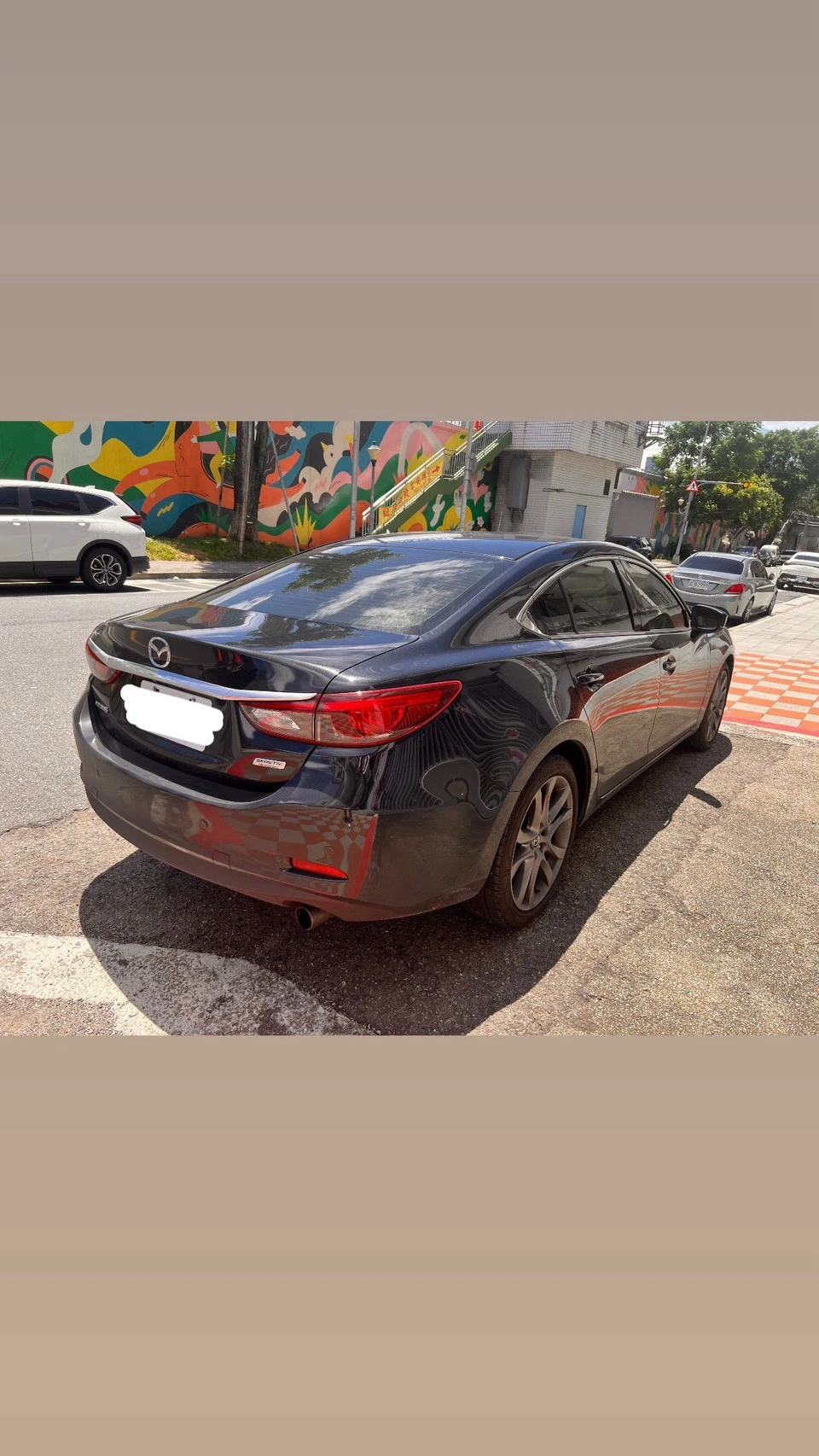 Mazda 6