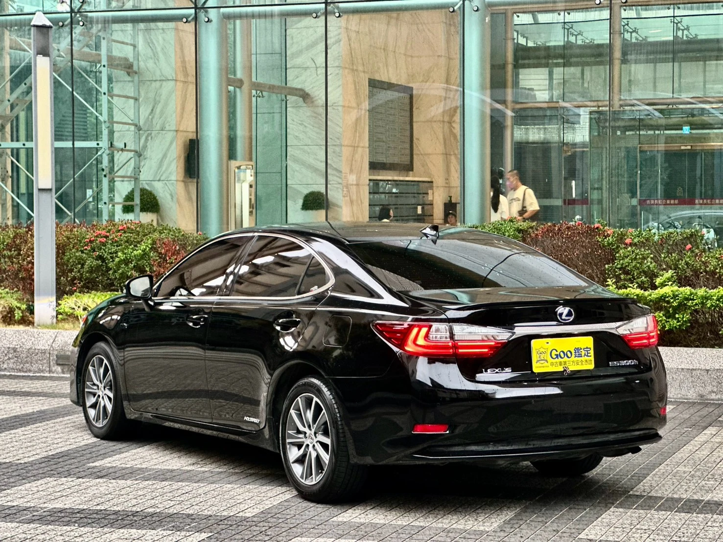 Lexus ES300h