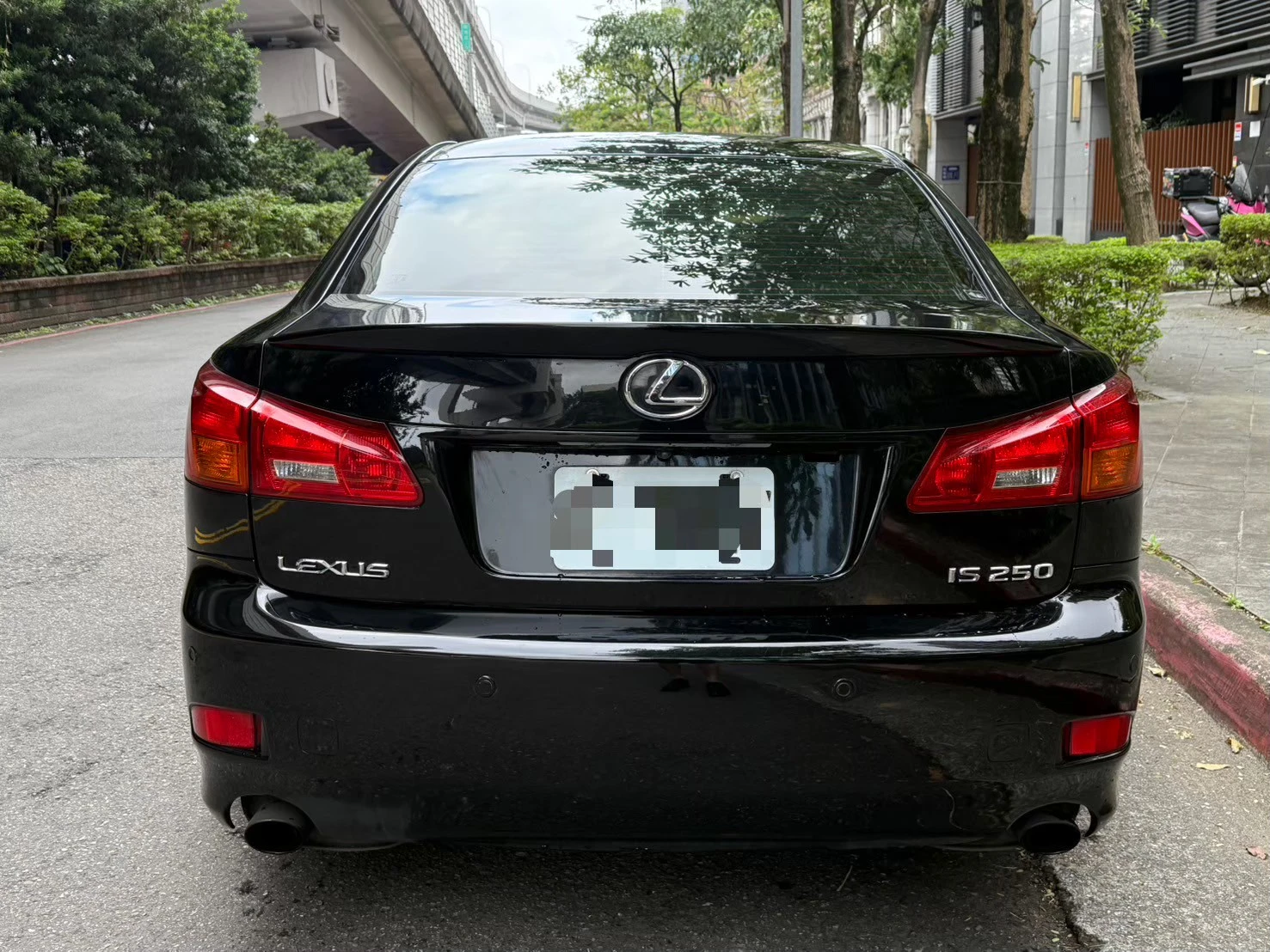 Lexus IS250 