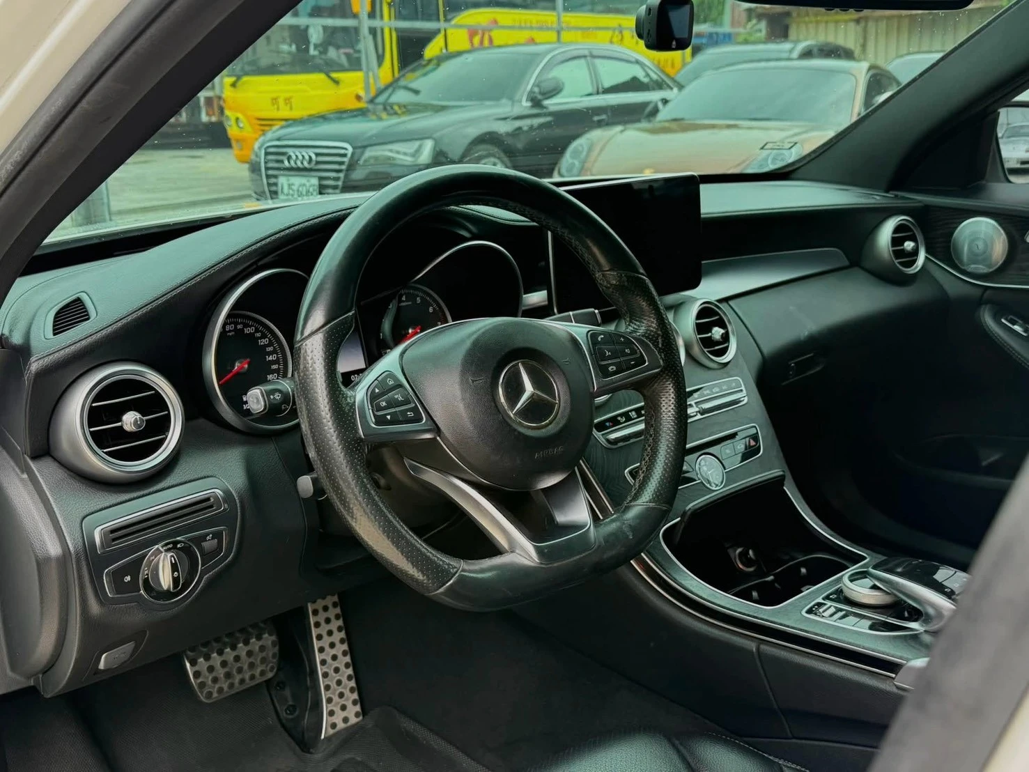 Mercedes-Benz C300 AMG