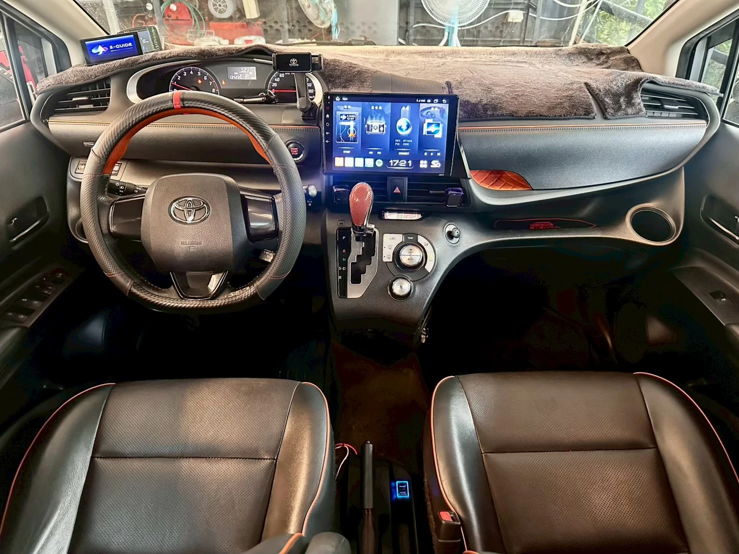 Toyota  Sienta 7人座