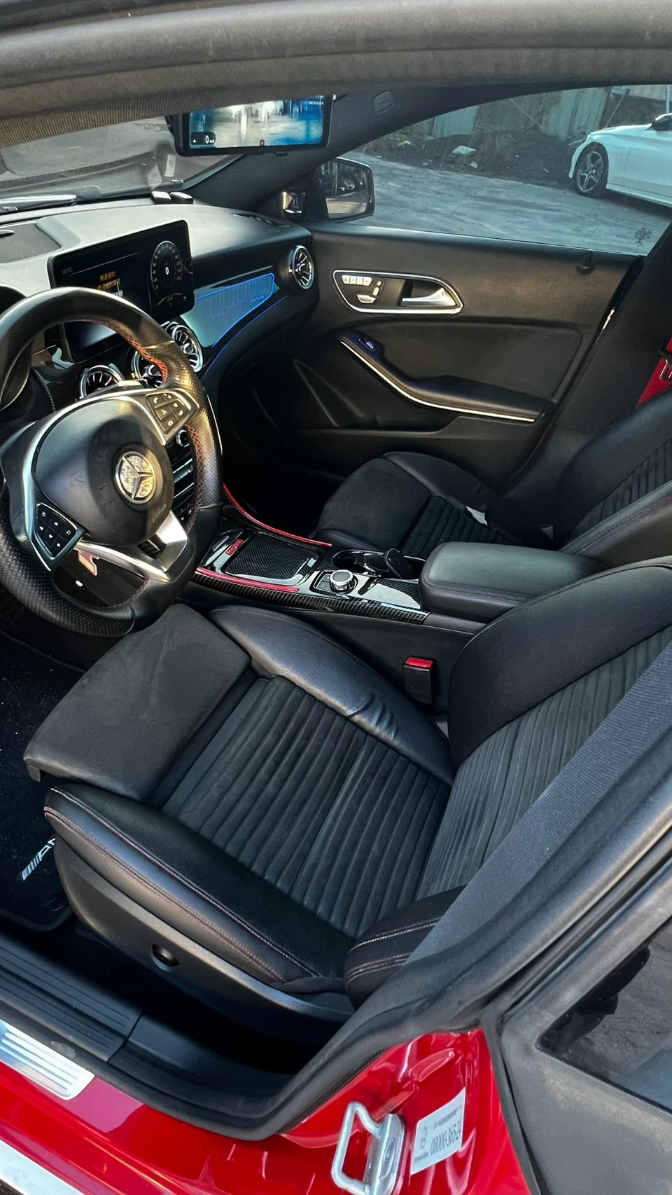 Mercedes-Benz CLA250 AMG