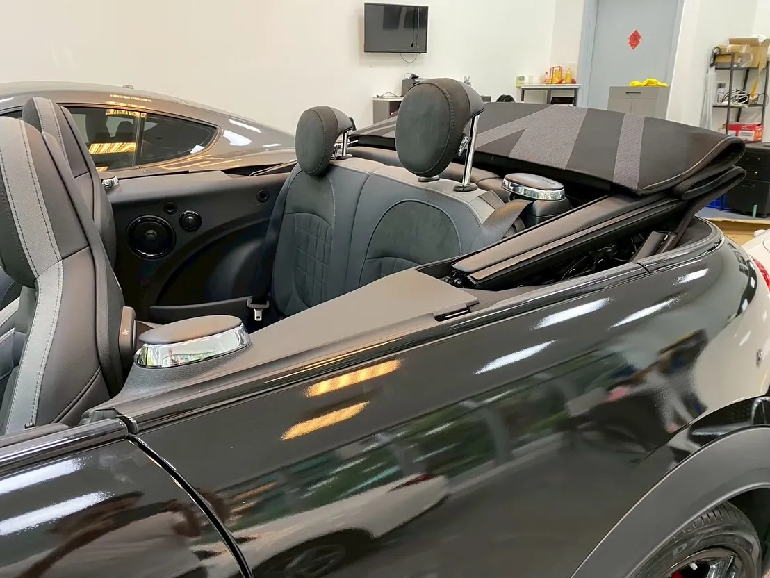 MINI Cabrio S JCW 敞篷版