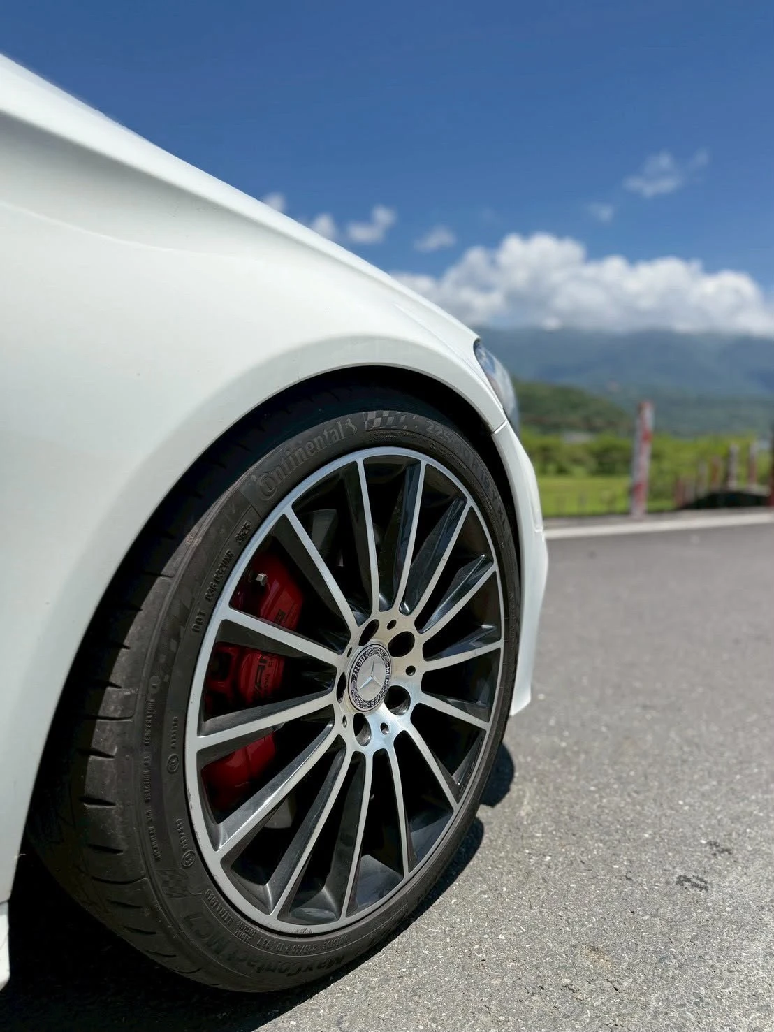 Mercedes-Benz C300