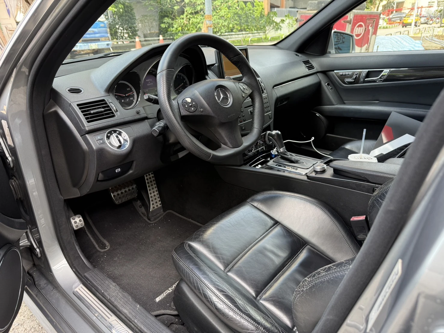 Mercedes Benz C63
