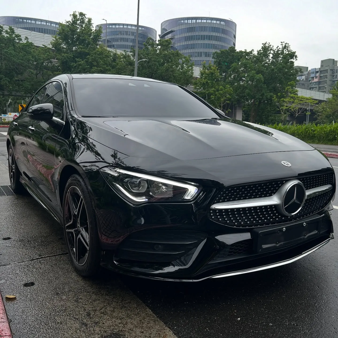 BENZ CLA250 AMG 4MATIC