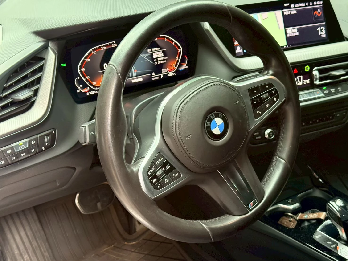 BMW 218i 