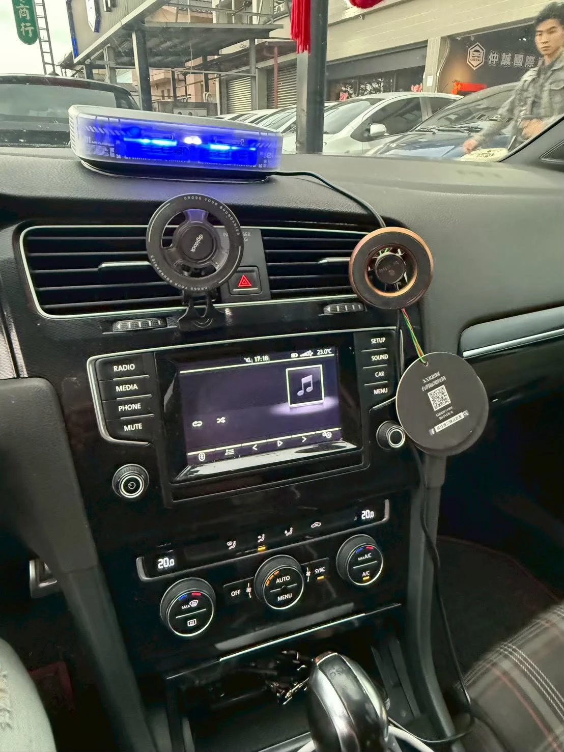 Volkswagen Golf GTI