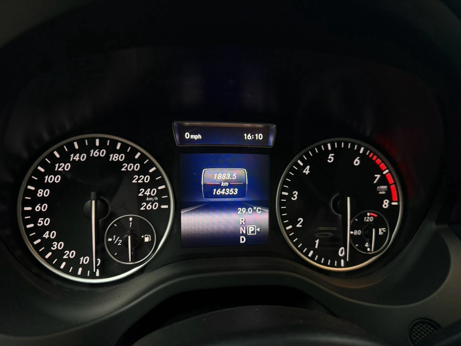 Mercedes-Benz A250