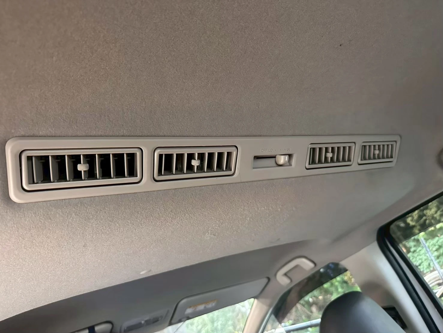 Toyota  Sienta 7人座