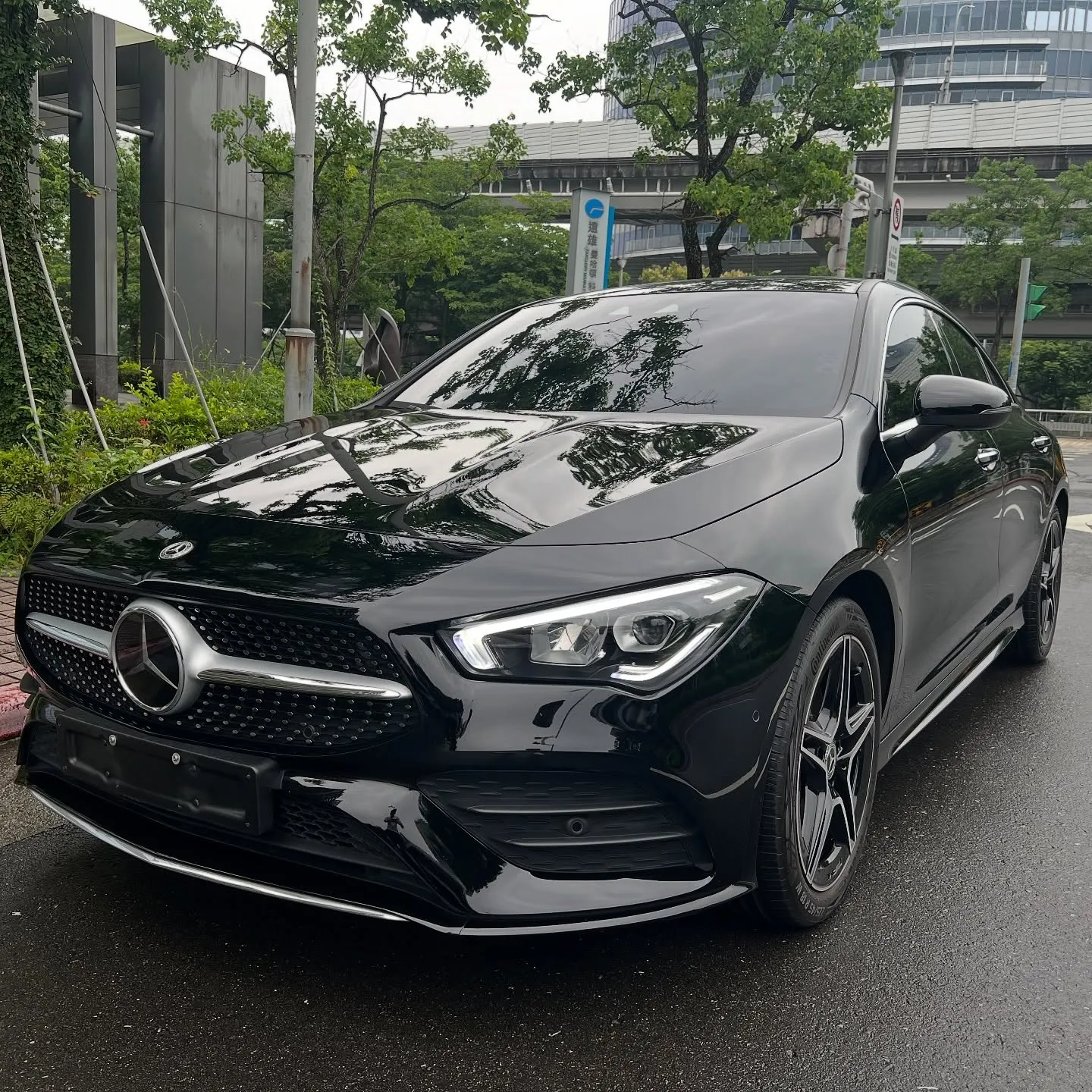 BENZ CLA250 AMG 4MATIC