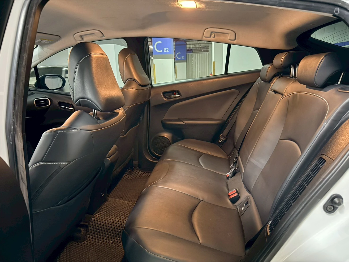 Toyota Prius PHV 
