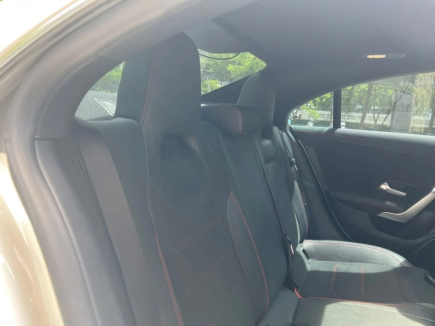 Mercedes-Benz CLA250
