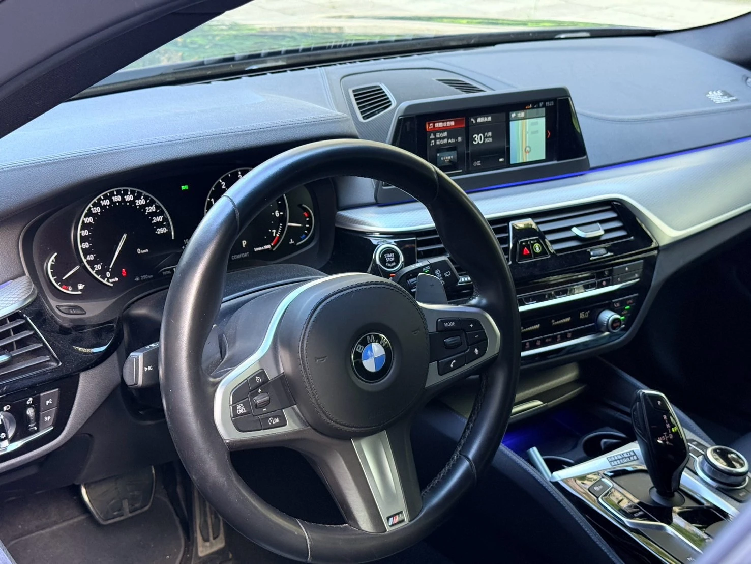 BMW 520i M