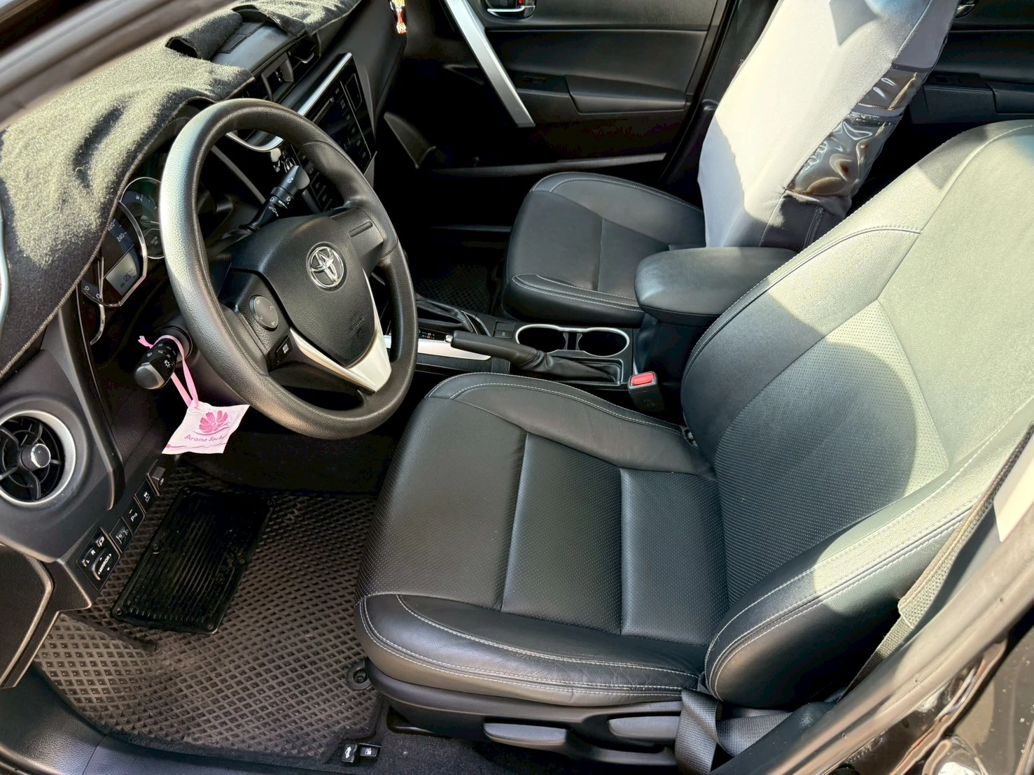 Toyota Altis 