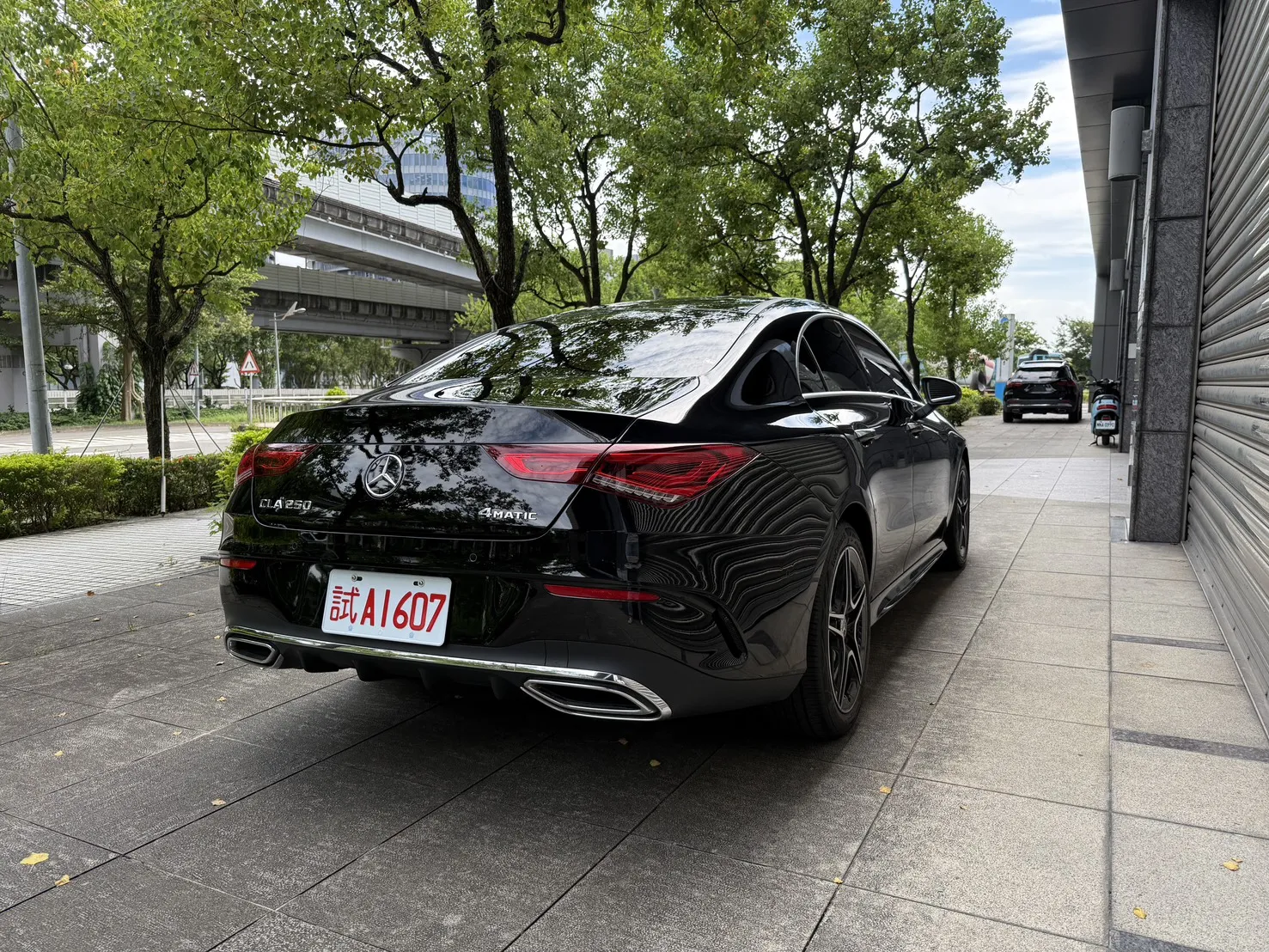 BENZ CLA250 AMG 4MATIC