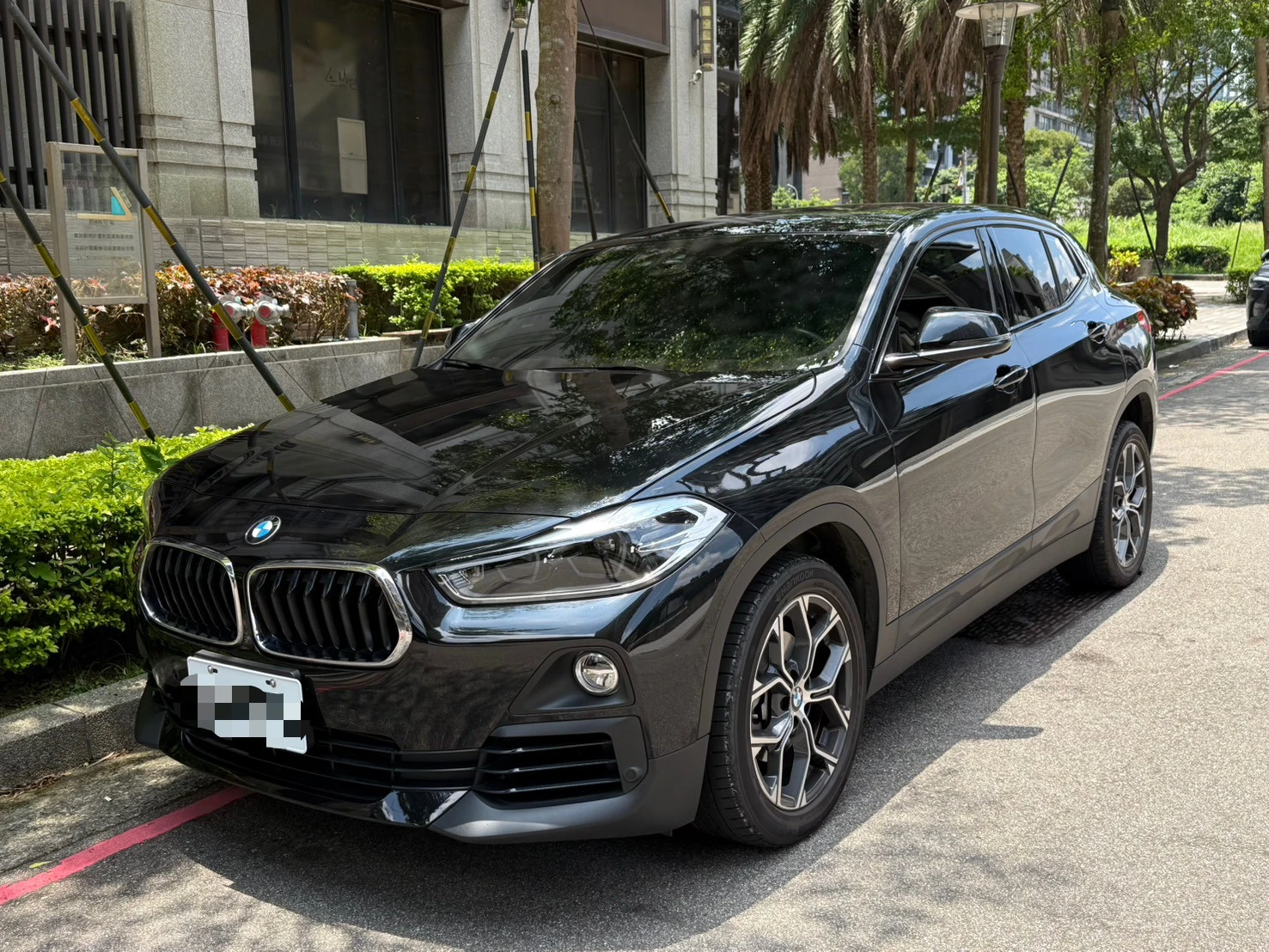 BMW X2 18i 