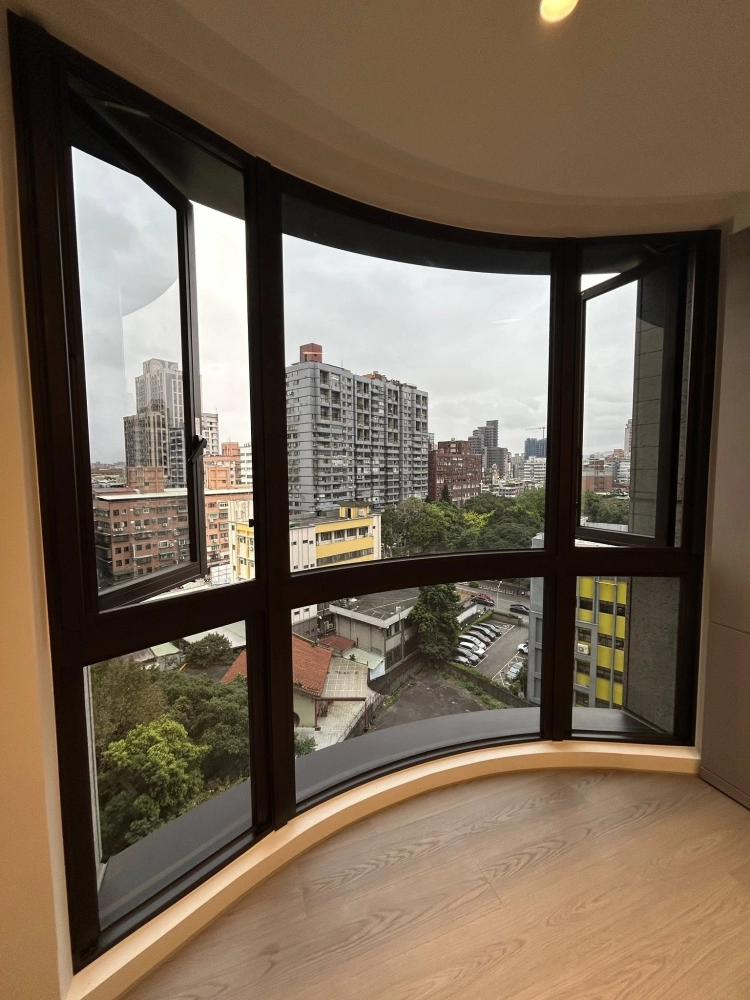 板橋裝潢後細清