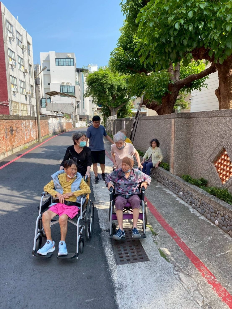 外出活動