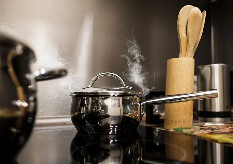 廚房餐飲生財工具買賣，瓦斯爐和電爐的優點