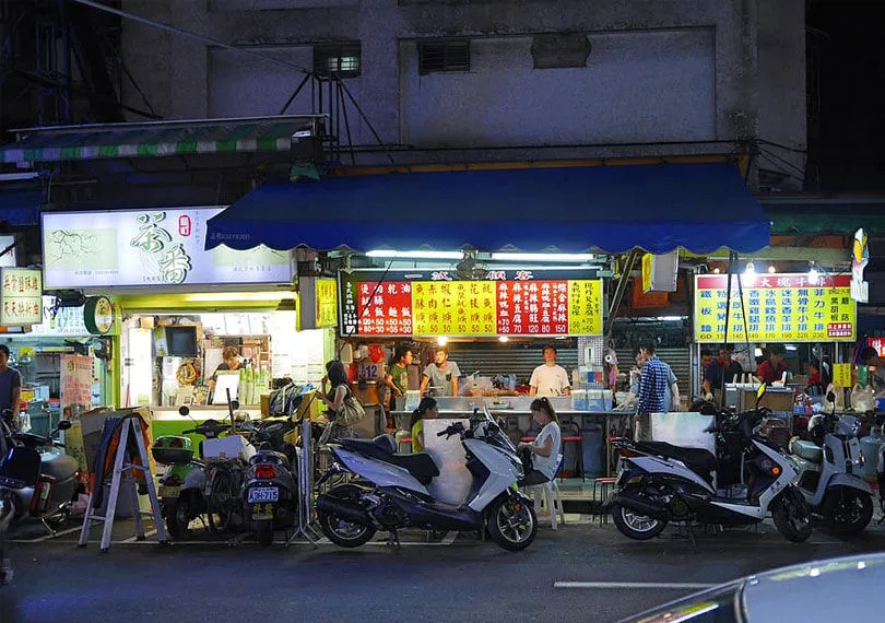 雞排店開店為什麼選擇餐攤車設備？