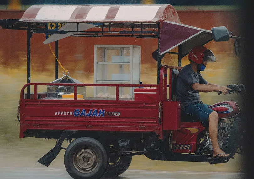 東區餐飲設備製造商，造型餐攤車的優勢