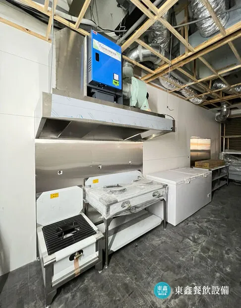 麻辣燙除油煙設備 油煙開店設備規劃逢甲文華路小吃店案例