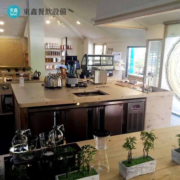 複合式簡餐店餐飲設備裝潢