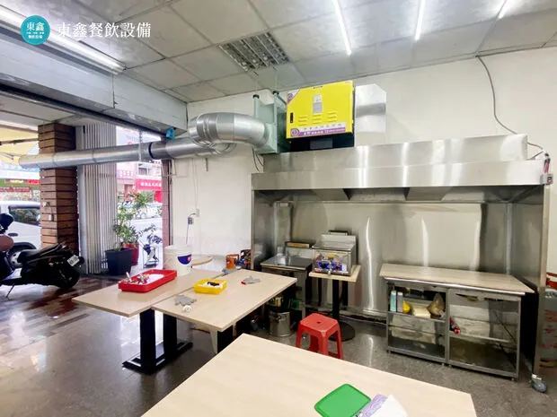 台中燒烤店落地型煙罩規劃 ㄚ將古法碳烤設備安裝案例