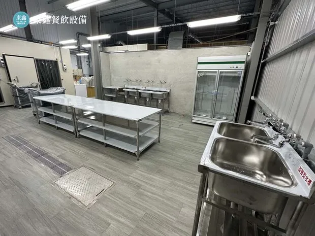 羊肉爐大型自助吧台訂製 廚房水槽 台中耀武羊威羊肉爐開店設備案例