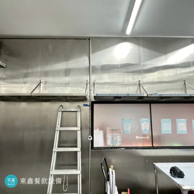 台中市東區 LaLaport-三井outlet-樂比亞Lopia超市