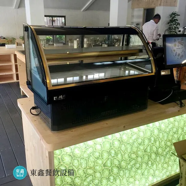 複合式簡餐店餐飲設備裝潢