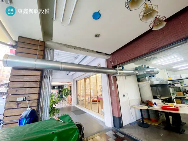 台中燒烤店落地型煙罩規劃 ㄚ將古法碳烤設備安裝案例