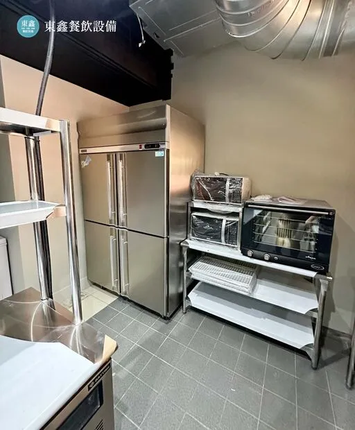 早午餐廚房動線設計 Solace Deli & Cafe 台中早午餐開店設備案例