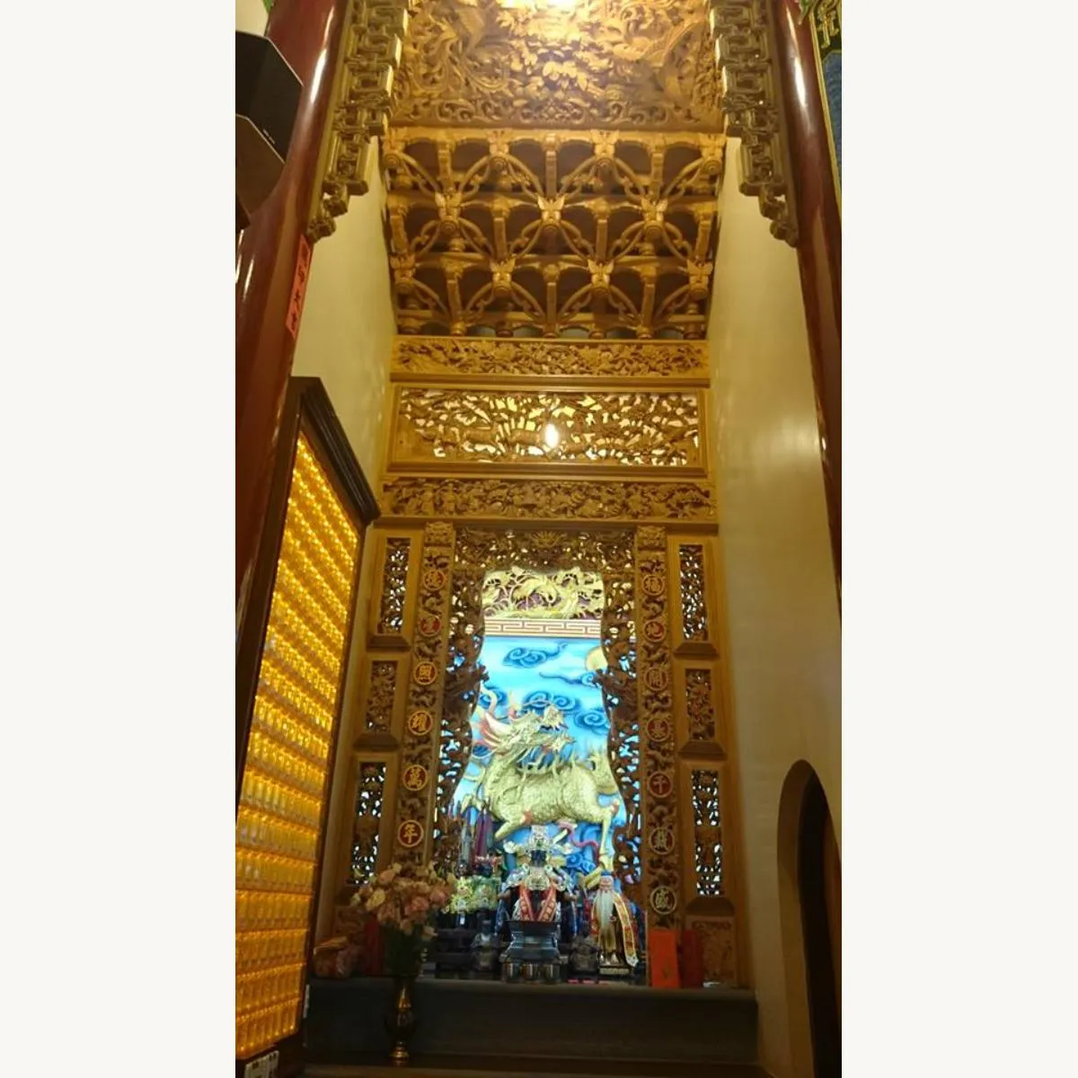 台南安平威震堂小邊