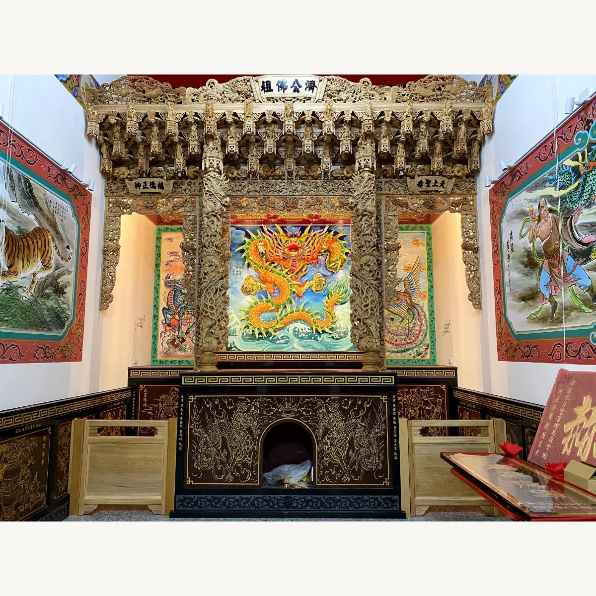 屏東濟賢寺