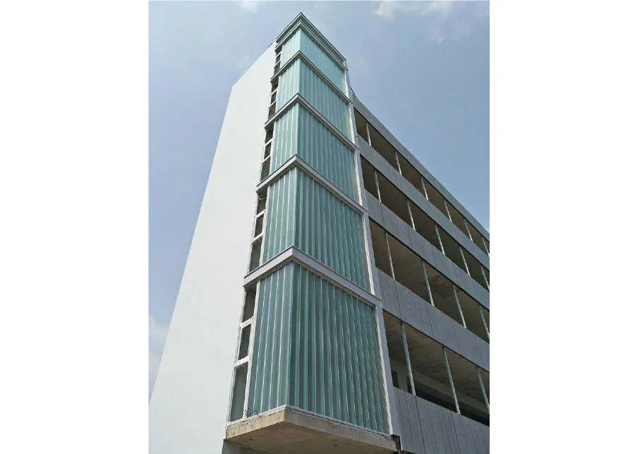 台中西屯區樓梯間