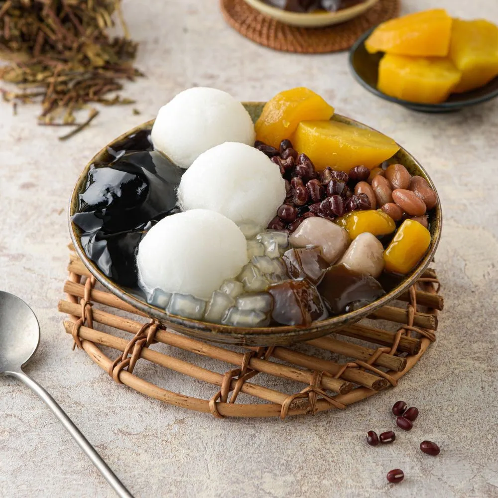 嫩仙草＋香蕉清冰