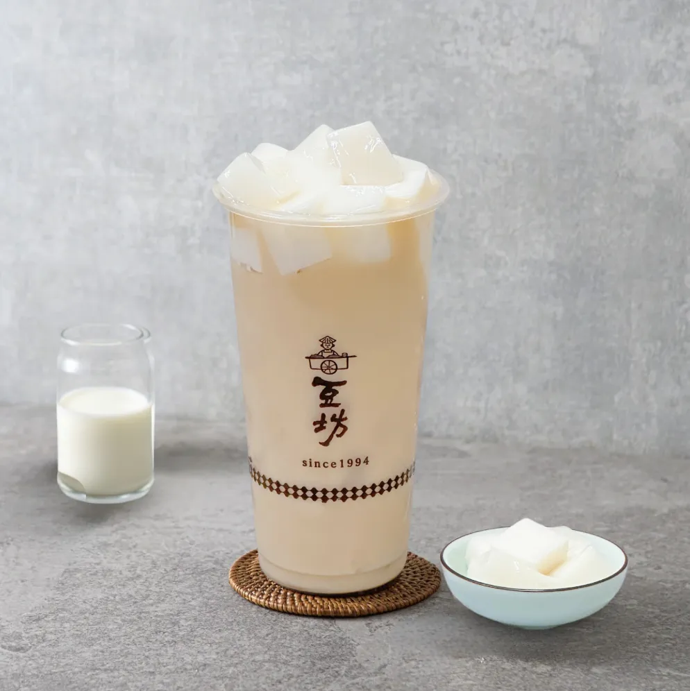 鮮奶茶＋杏仁凍