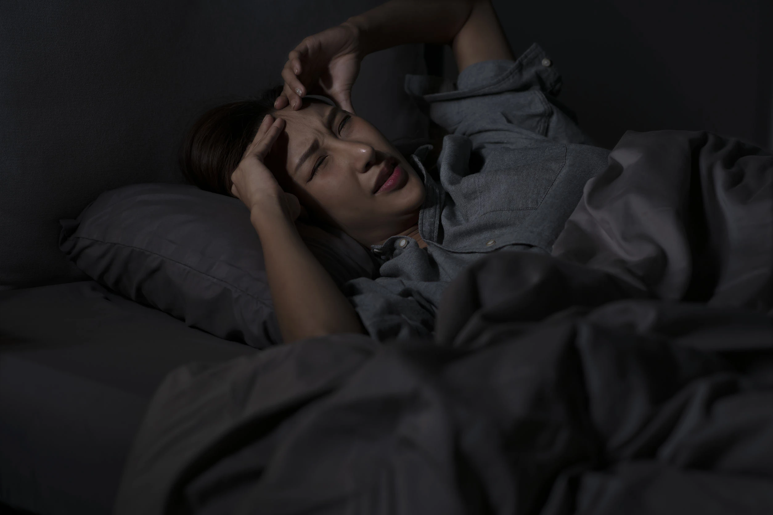 頭痛吃藥壓不住？可能是上段頸椎小面關節在作怪——頸源性頭痛案例分享